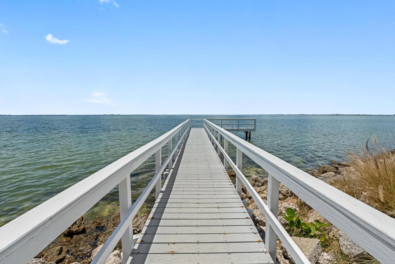 Wake Up To The Ocean Breeze - Enjoy Amazing Views Villa Tampa Exterior photo