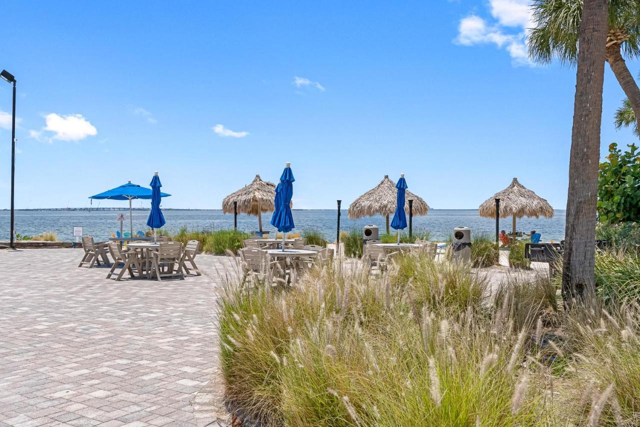 Wake Up To The Ocean Breeze - Enjoy Amazing Views Villa Tampa Exterior photo