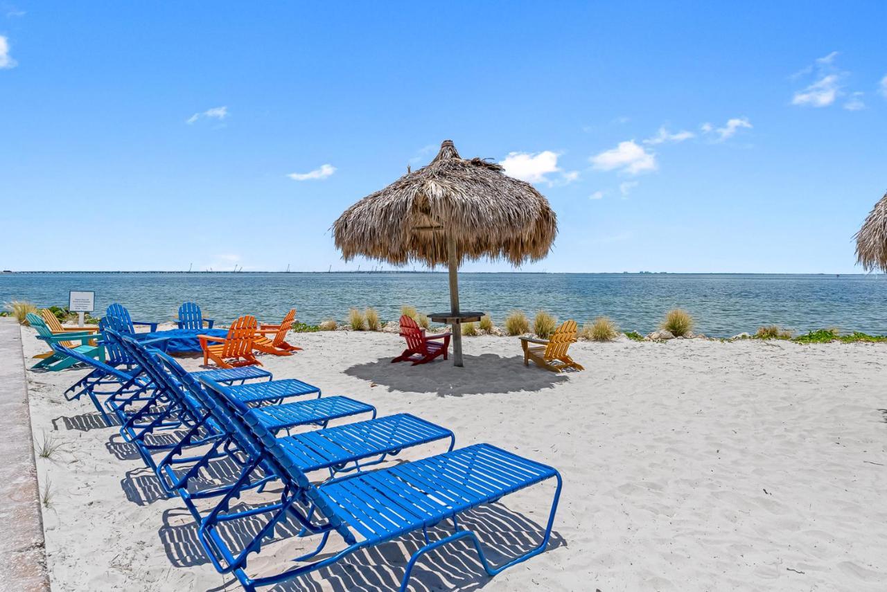 Wake Up To The Ocean Breeze - Enjoy Amazing Views Villa Tampa Exterior photo